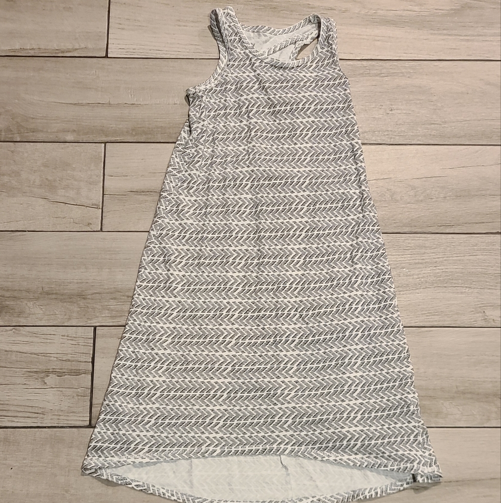 🦔Circo chevron print high low dress🎠